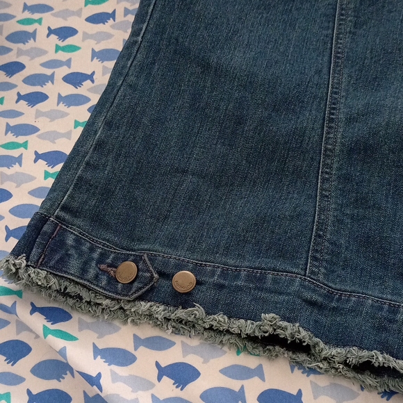 Jean jacket - Picture 9 of 15